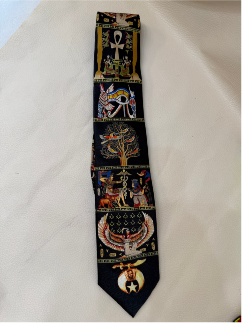 Shriners Masonic Egyptian 100% Silk Necktie Love Grows Miracles 2017-2018